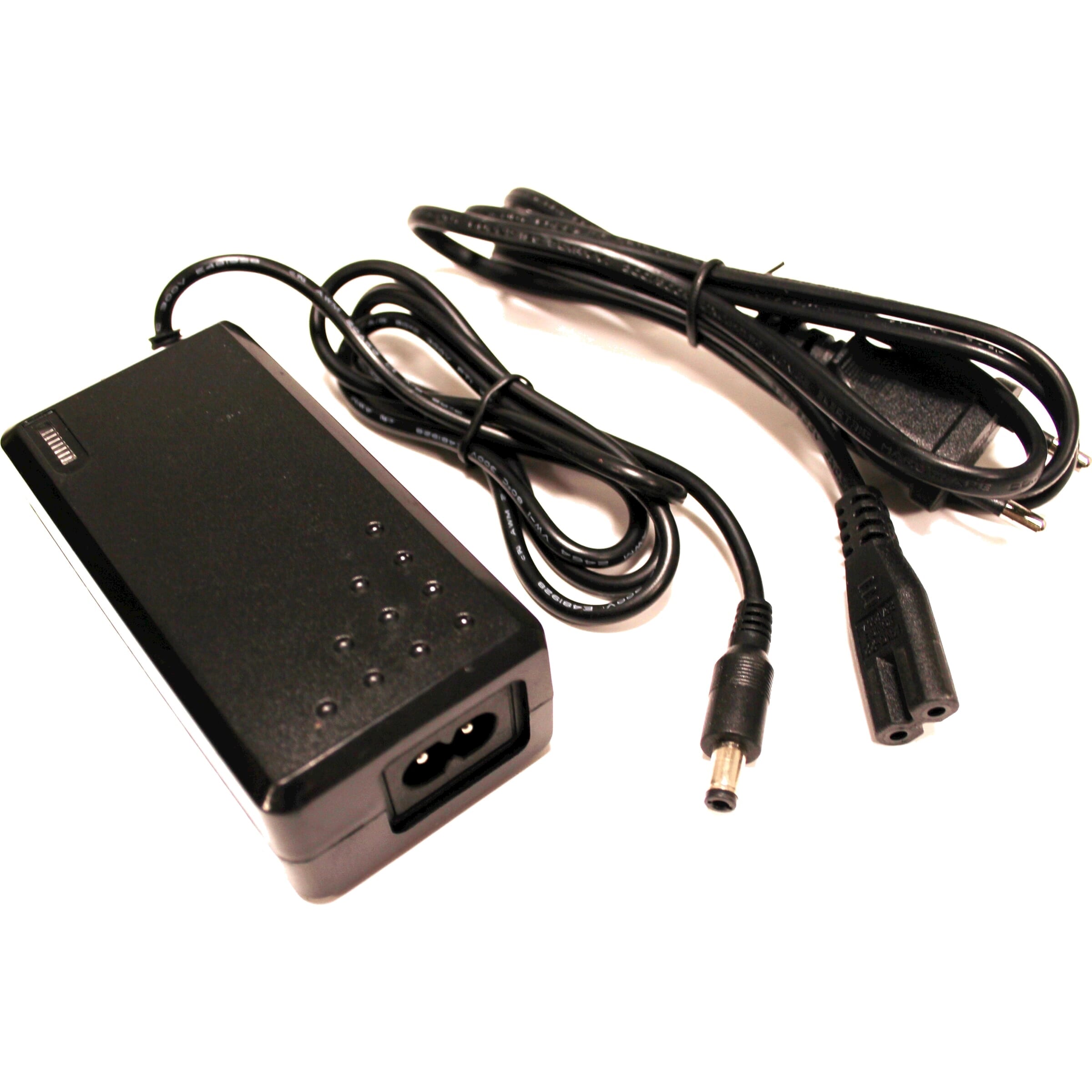 Bohlt lader 48V 2A DC 2.1 stekker Fat20