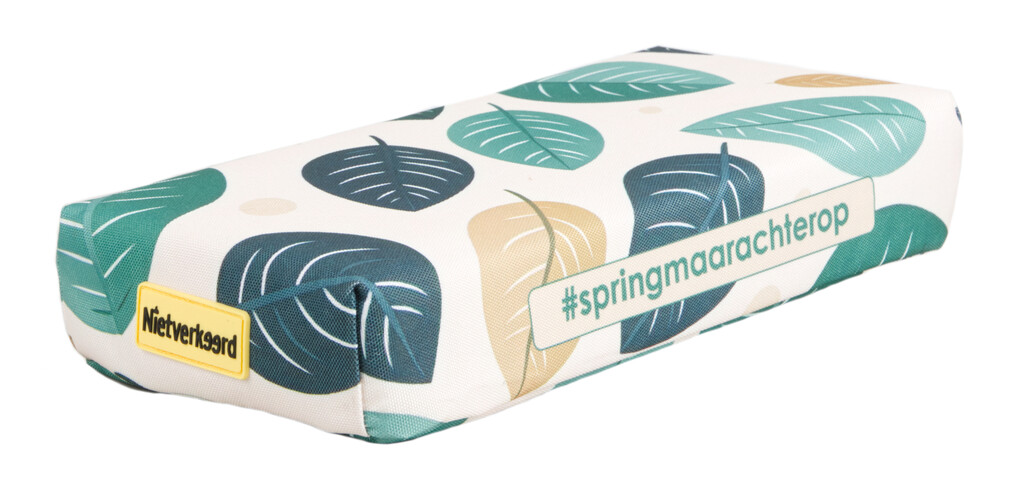 Nietverkeerd zitkussen vegan print