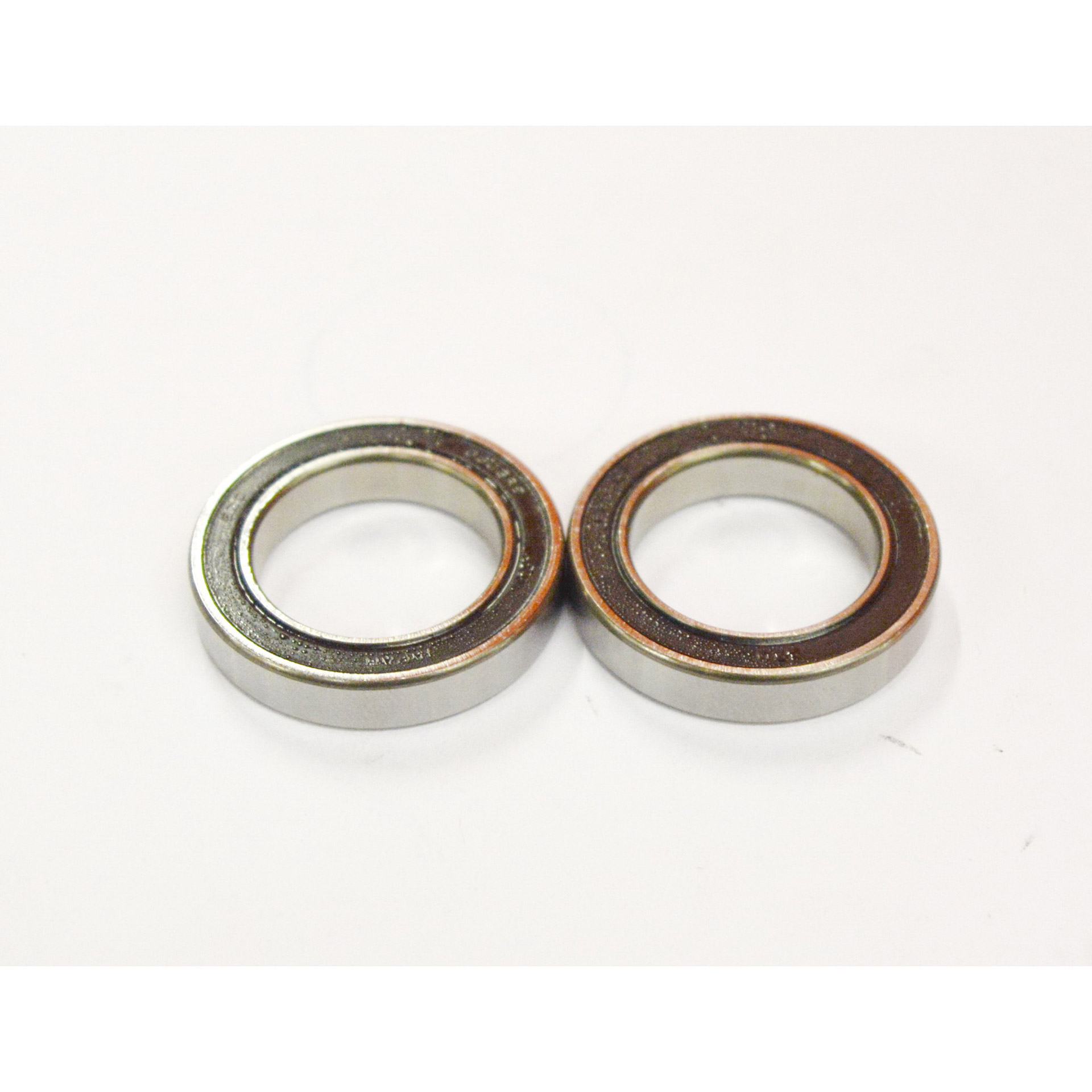 Miche Lagerset achter/voor  naaf Syntium DX op blister