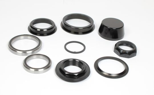 VP MH331AC Balhoofdstel 1 1/8" Semi Integrated - Zwart